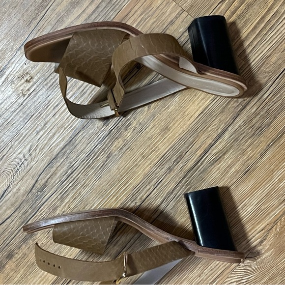 Preloved- Adolfo Domínguez- ankle strap sandals - Sz 38 - Picture 7 of 8